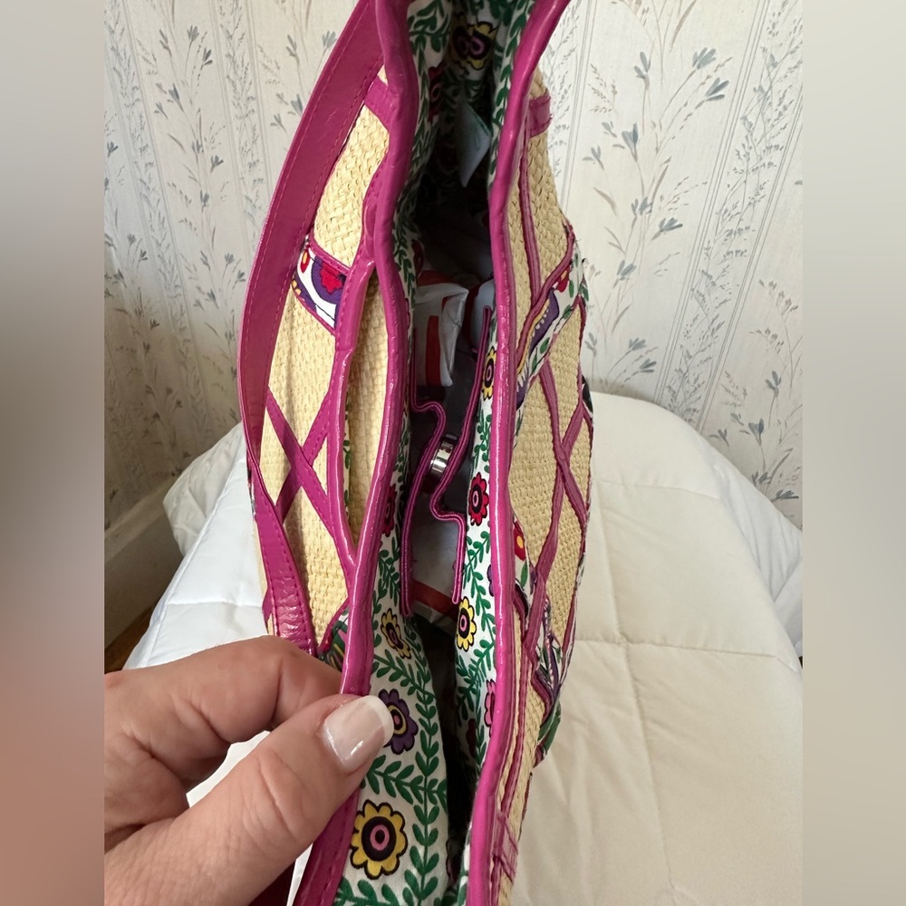 Vera Bradley Pink and Cream Shoulder Bag & Wristlet Set - Picture 9 of 16